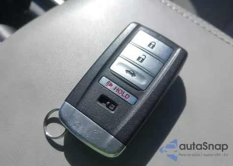 2015 Acura Rlx z USA, uszkodzony, nr VIN JH4KC1F5XFC000473